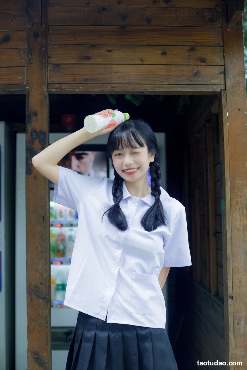 图片[2]-[YITUYU艺图语]2022.08.30 错过花期 鄢韵琳儿[27+1P／294MB]-绅士图