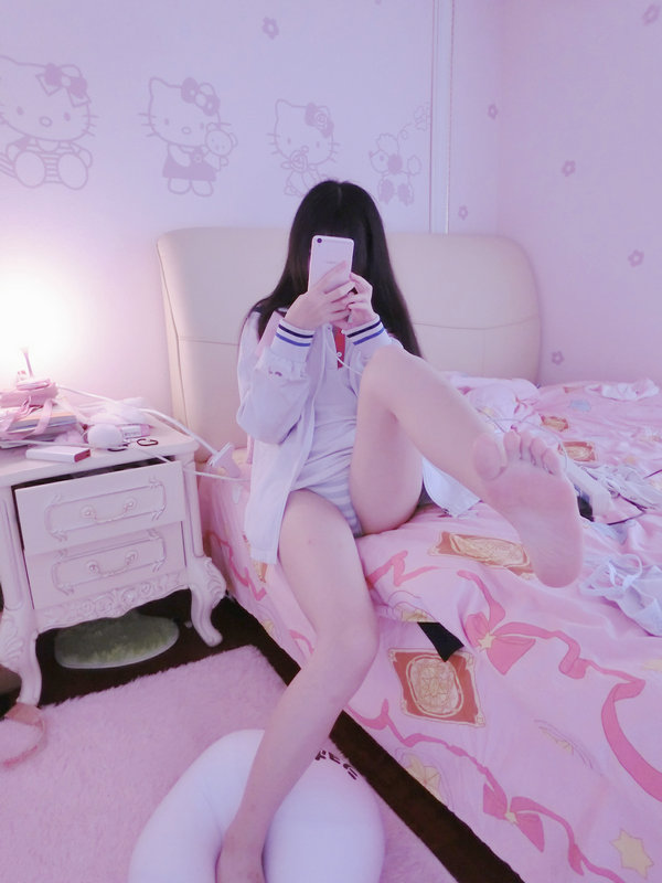 工口小妖精 - 校服 / 39P-32MB / 唯美杂图-绅士图
