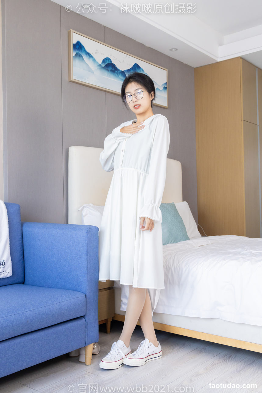 图片[2]-[BoBoSocks袜啵啵]NO.494 奶油-帆布鞋、薄肉丝、薄肉丝踩小蛋糕剧情[160P+1V／6.97GB]-绅士图