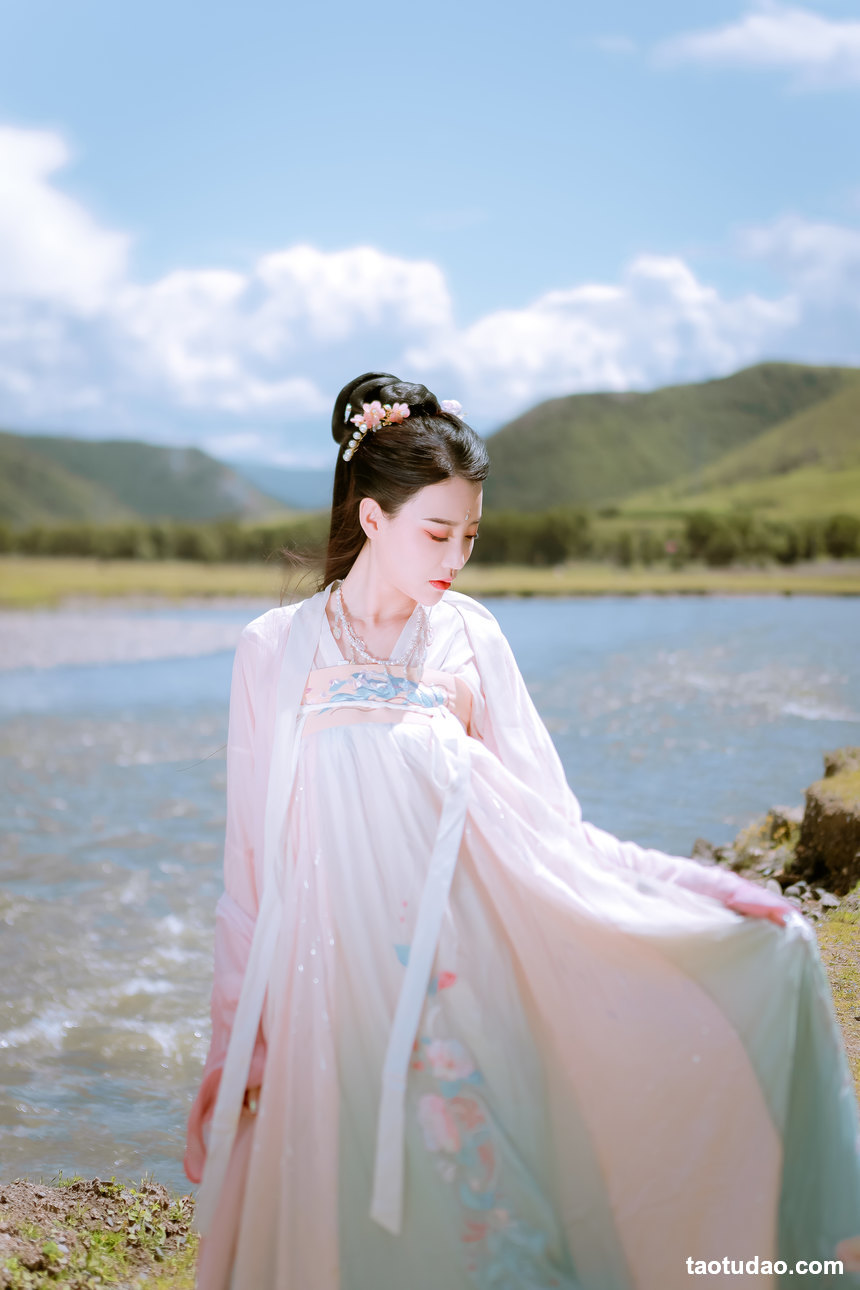 图片[4]-[YITUYU艺图语]2022.02.03 踏青 婷婷[21+1P／243MB]-绅士图