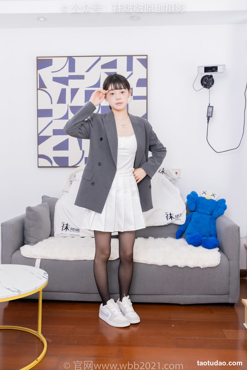 图片[4]-[BoBoSocks袜啵啵]NO.404 糯米-板鞋、黑丝、ol风[145P+1V／6.13GB]-绅士图