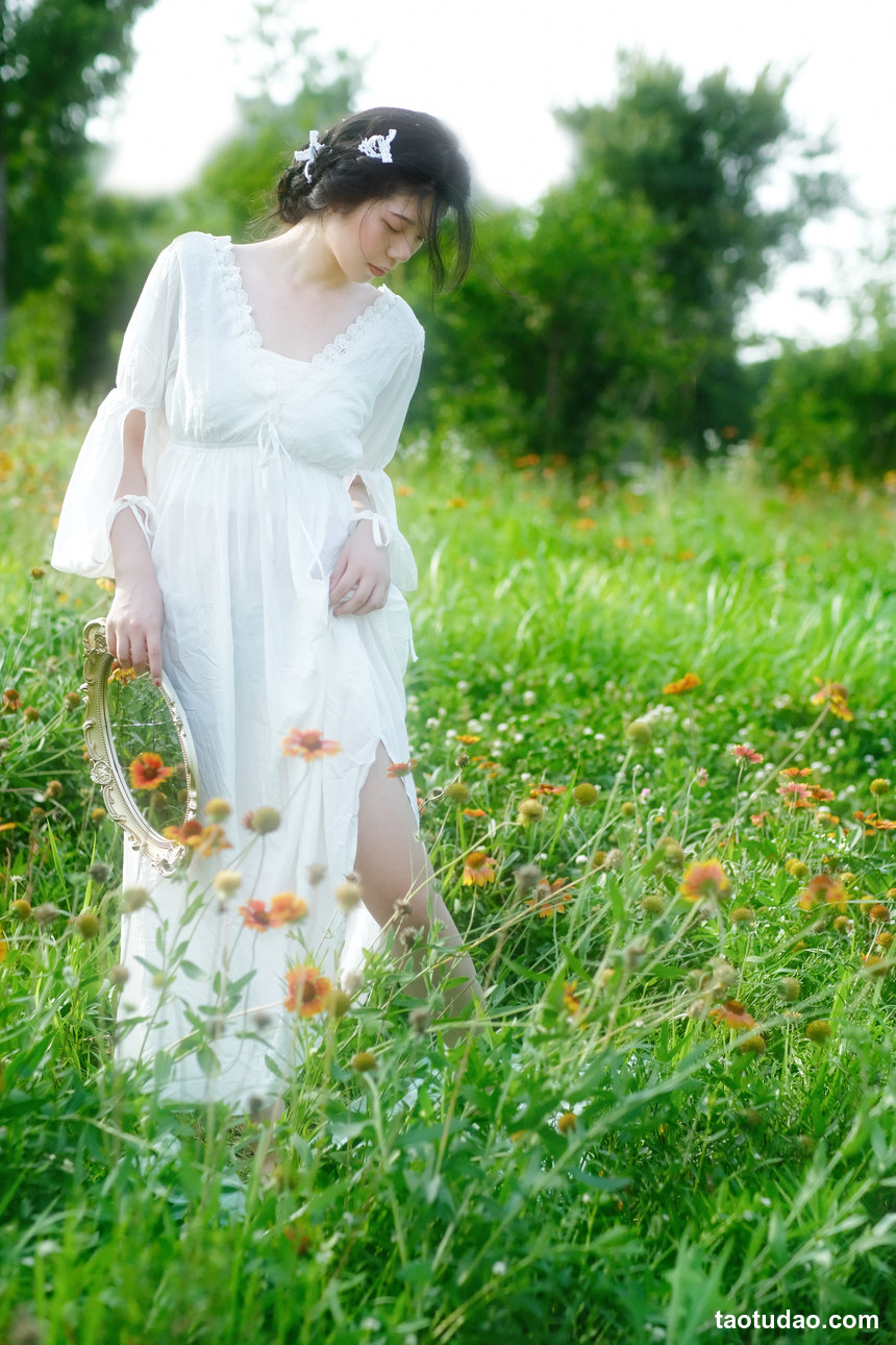 图片[2]-[YITUYU艺图语]2022.09.18 秘密花园 Louisa[20+1P／402MB]-绅士图