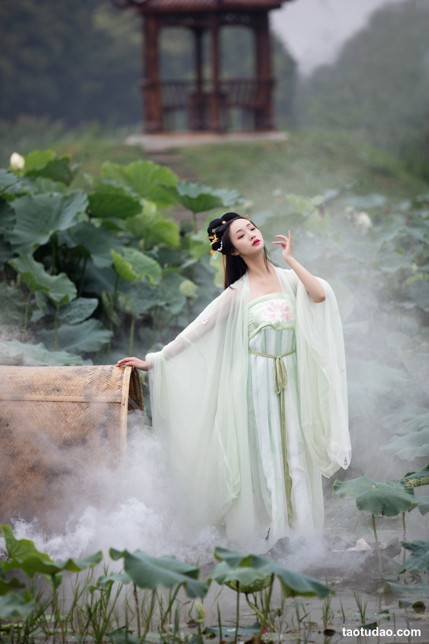 图片[4]-[YITUYU艺图语]2022.08.01 荷 凌子兮[23+1P／371MB]-绅士图