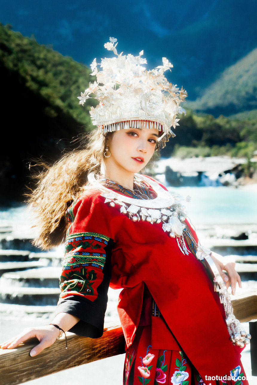 图片[2]-[YITUYU艺图语]2022.05.24 蓝月谷少女 贰加六[20+1P／201MB]-绅士图