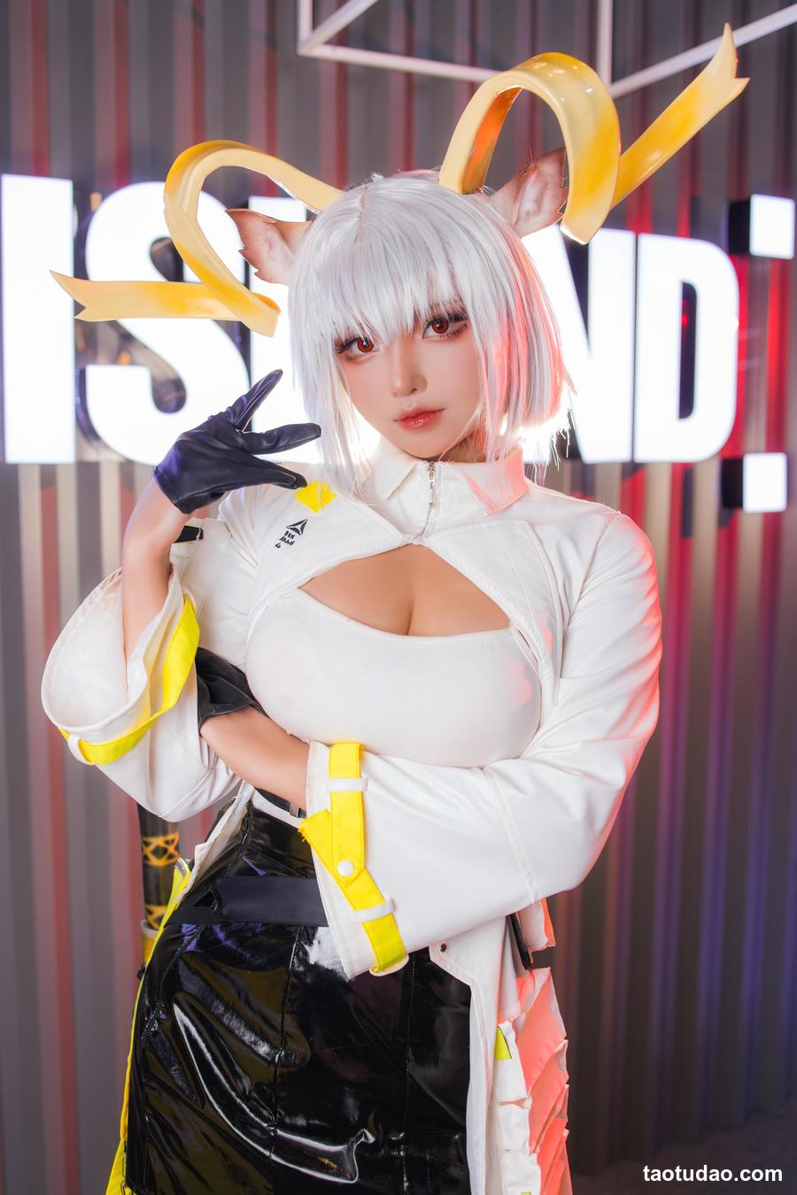 图片[2]-菌烨tako – NO.26 明日方舟 卡涅利安 [7P-13MB]-绅士图