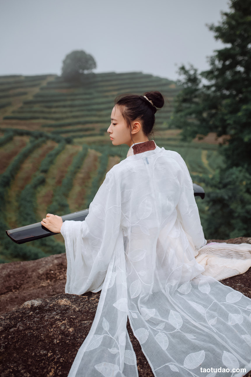 图片[4]-[YITUYU艺图语]2022.04.12 采茶纪 叶初婳[22+1P／236MB]-绅士图