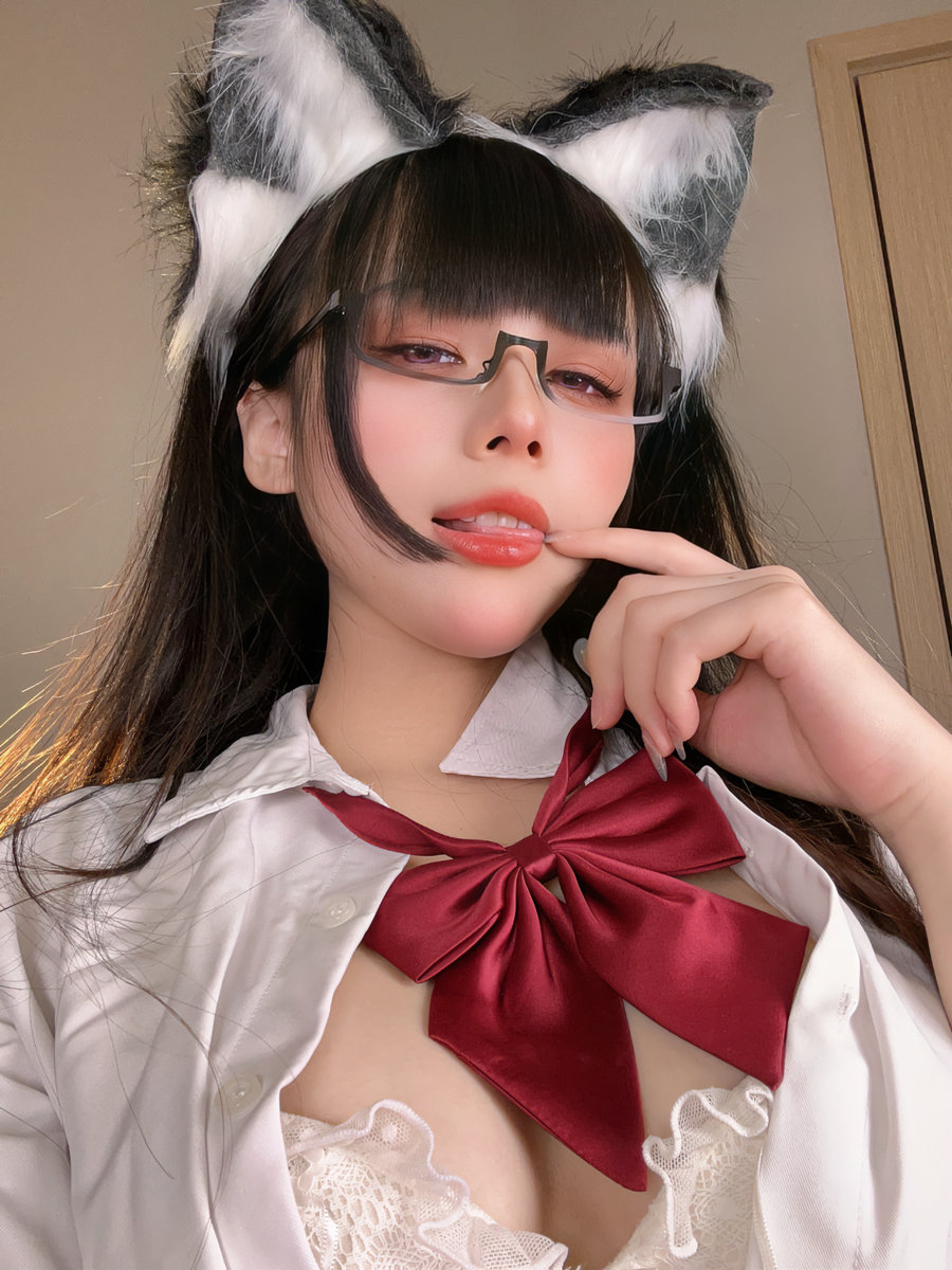 九言 - 猫耳娘的裙底 / 36P5V-423MB / cos萌妹-绅士图