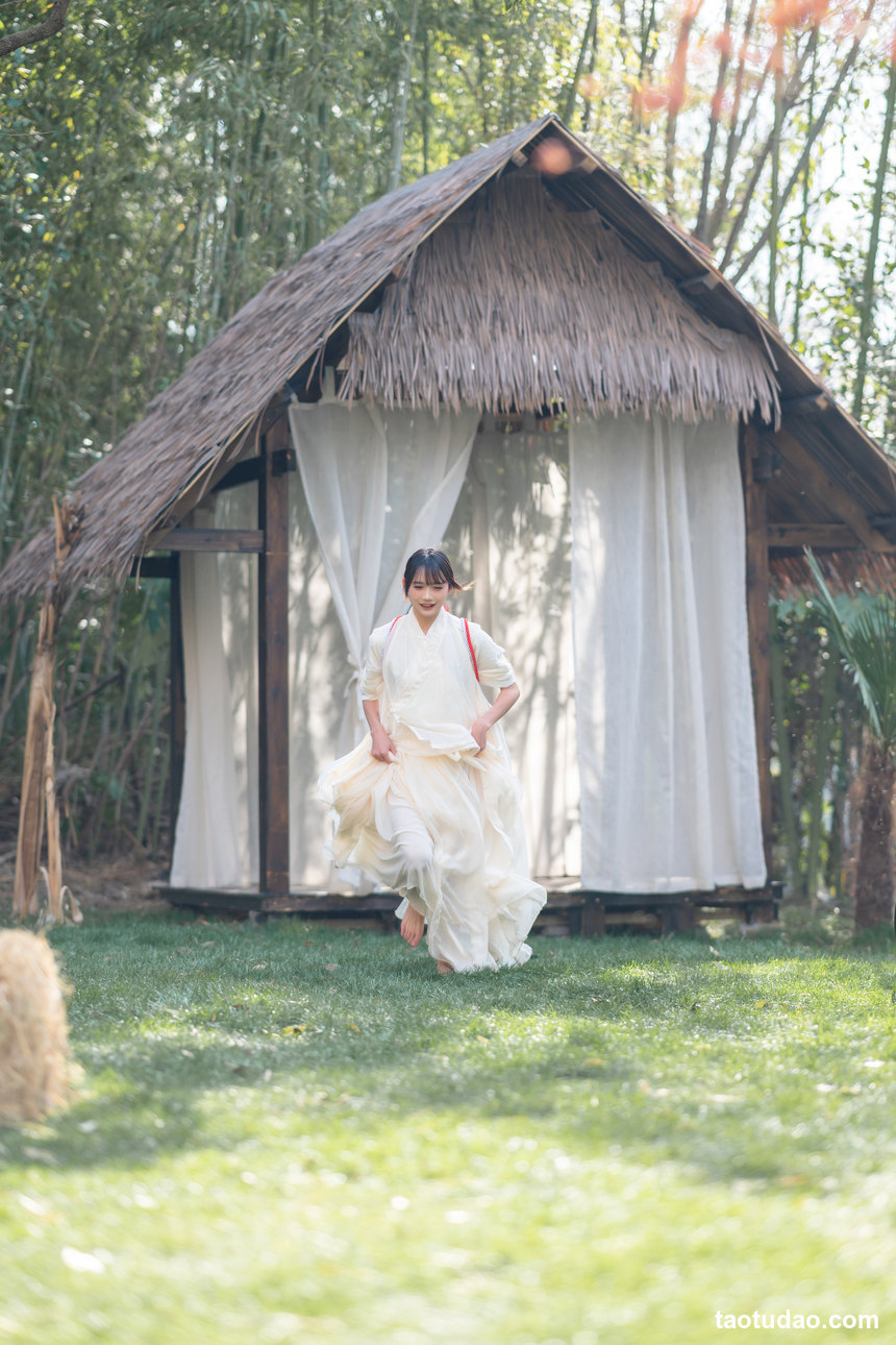 图片[4]-[YITUYU艺图语]2022.05.30 玉龙赋 兔子Zzz不吃胡萝卜[27+1P／263MB]-绅士图