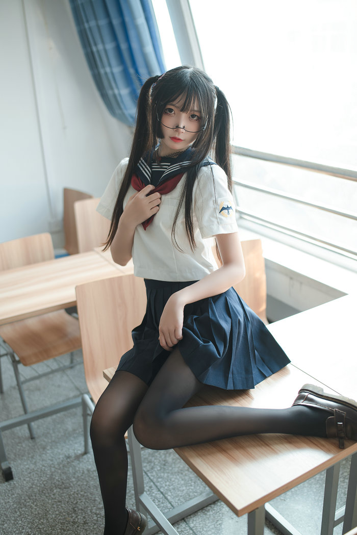 清纯少女五更百鬼 - JK制服 / 43P-431MB / cos萌妹-绅士图