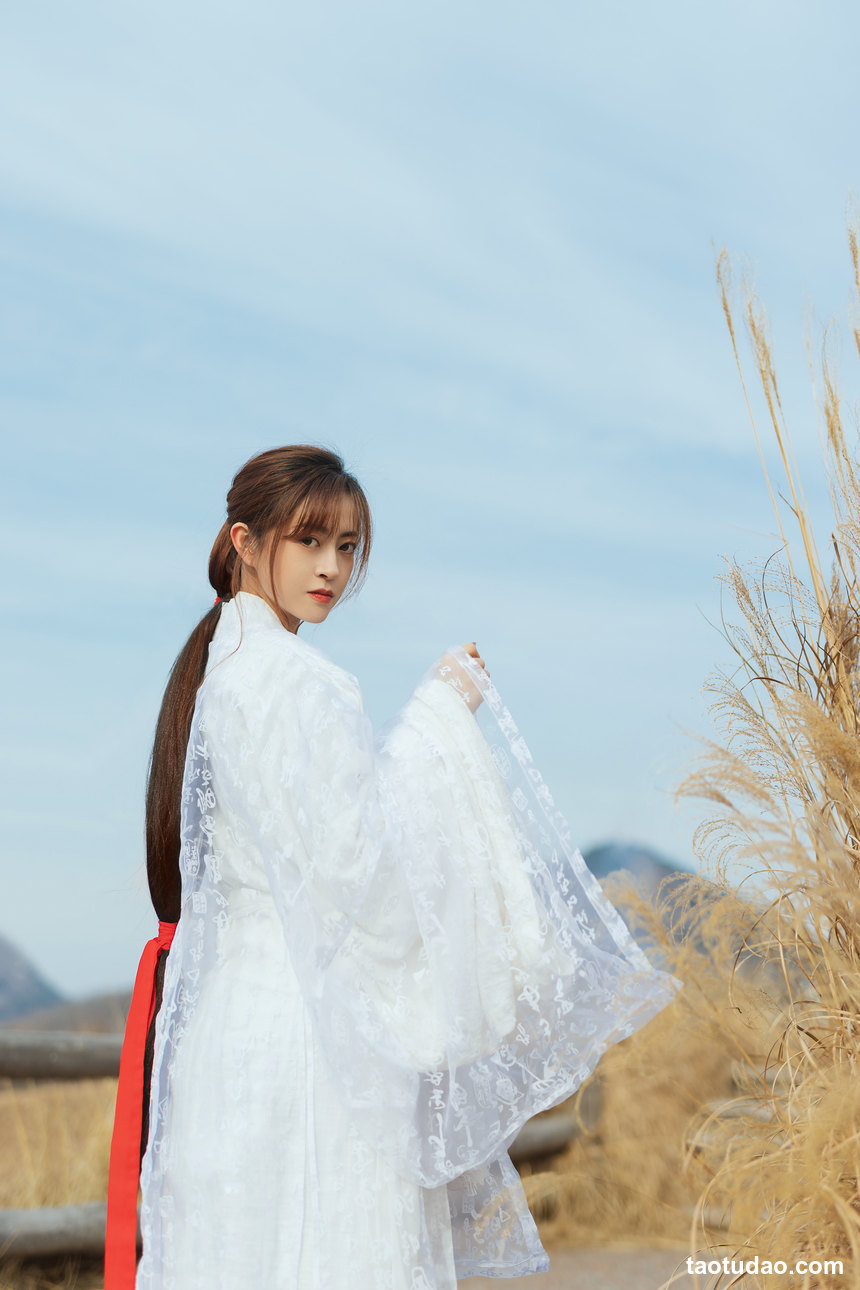 图片[4]-[YITUYU艺图语]2022.07.10 秋思 壹萱-[26+1P／271MB]-绅士图