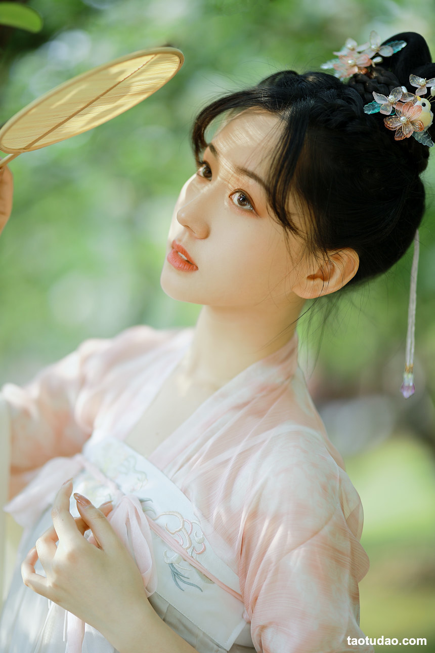 图片[2]-[YITUYU艺图语]2022.08.20 乐嫣_三余_[21+1P／91MB]-绅士图