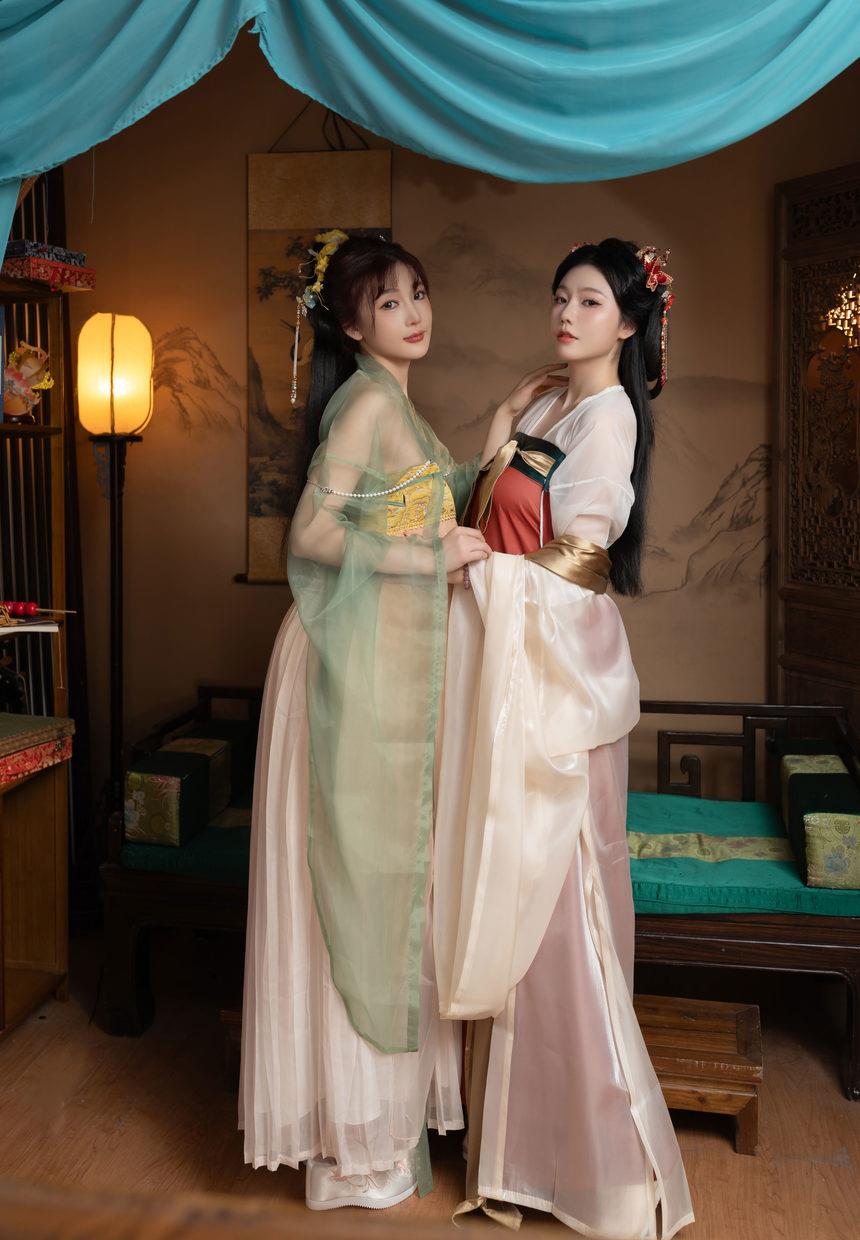 [XiuRen秀人网] 2025.04.29 No.10223 陆萱萱 安然anran 模特合集 [80+1P]-艺库