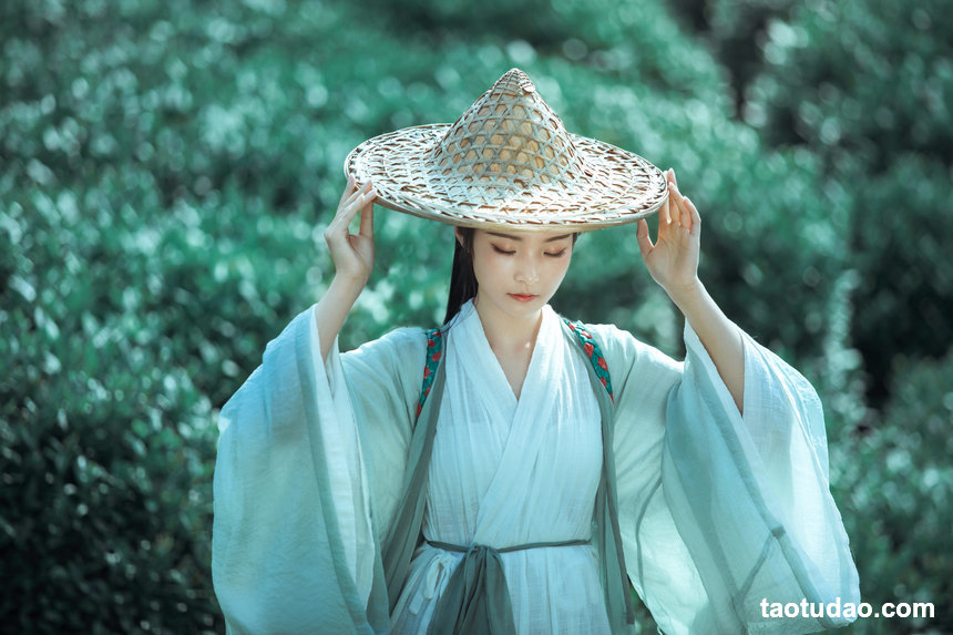 图片[3]-[YITUYU艺图语]2022.05.26 茶山 一个白鹿[31+1P／594MB]-绅士图