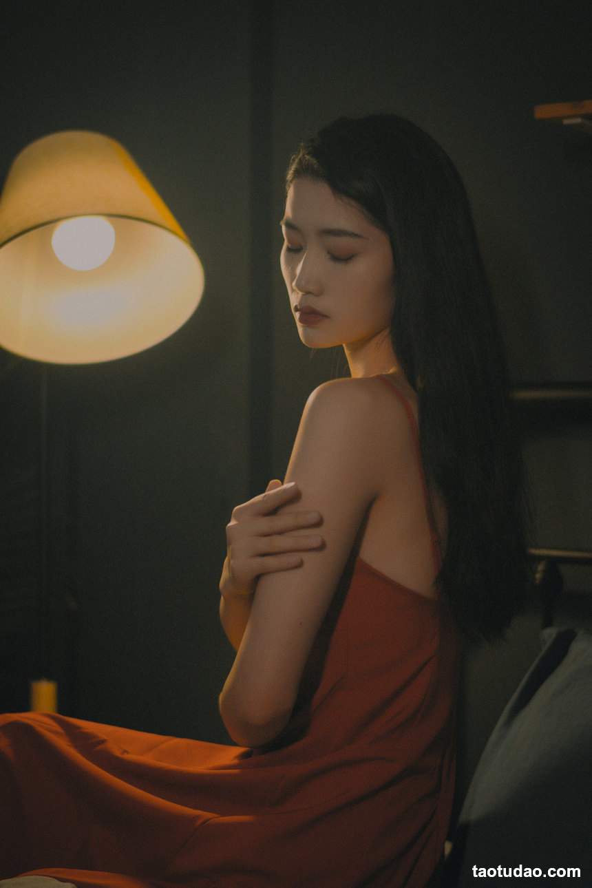 图片[2]-[YITUYU艺图语]2022.05.17 清冷夜 叶子[19+1P／143MB]-绅士图