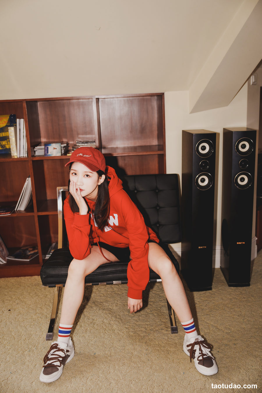 图片[2]-[YITUYU艺图语]2023.03.06 闪灯少女 菜豆[34+1P／567MB]-绅士图