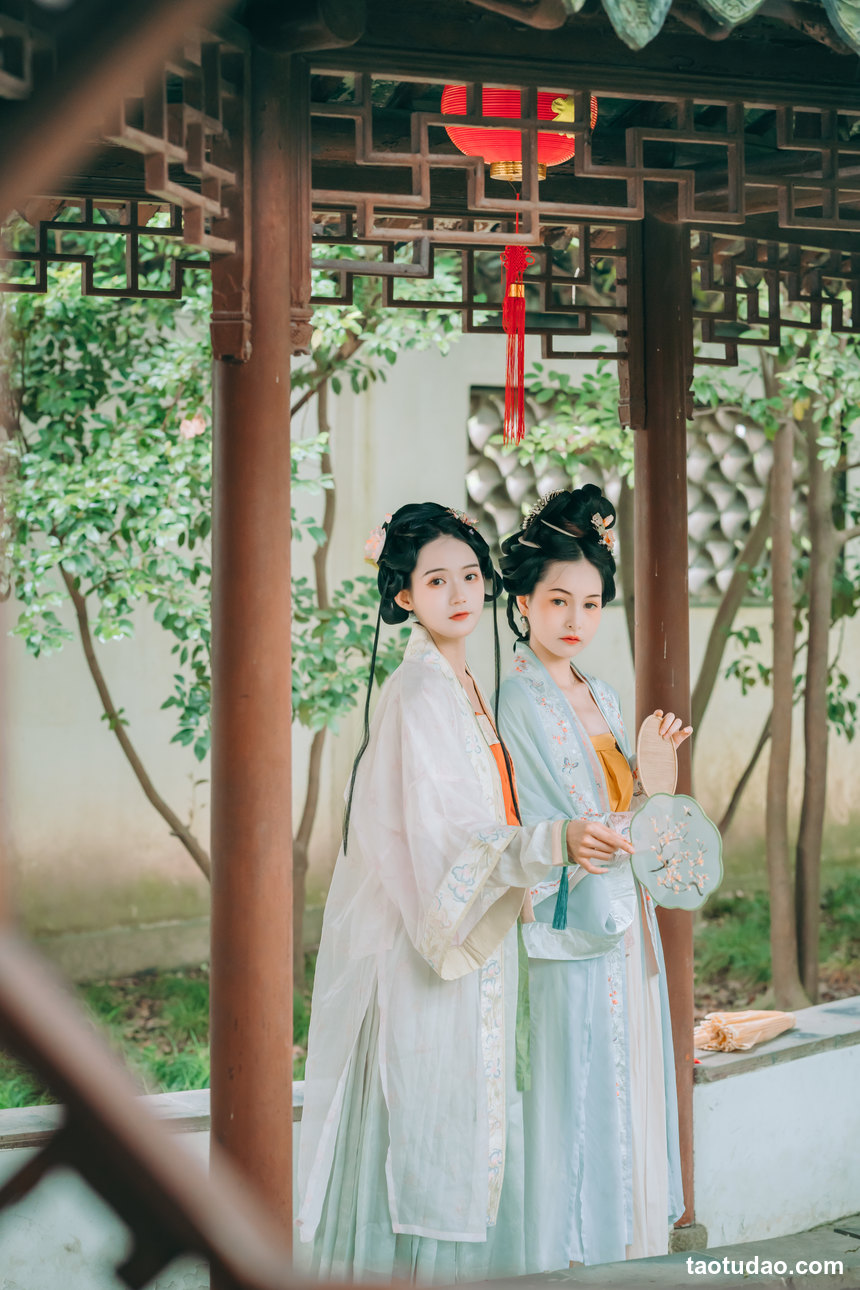 图片[4]-兔子Zzz不吃胡萝卜 – NO.102 &黄舒绮_suki 游园惊梦 [32P-140MB]-绅士图