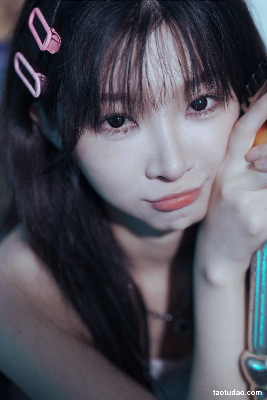 图片[3]-[YITUYU艺图语]2022.09.18 欢唱KTV，麦霸现场 七七[32+1P／337MB]-绅士图