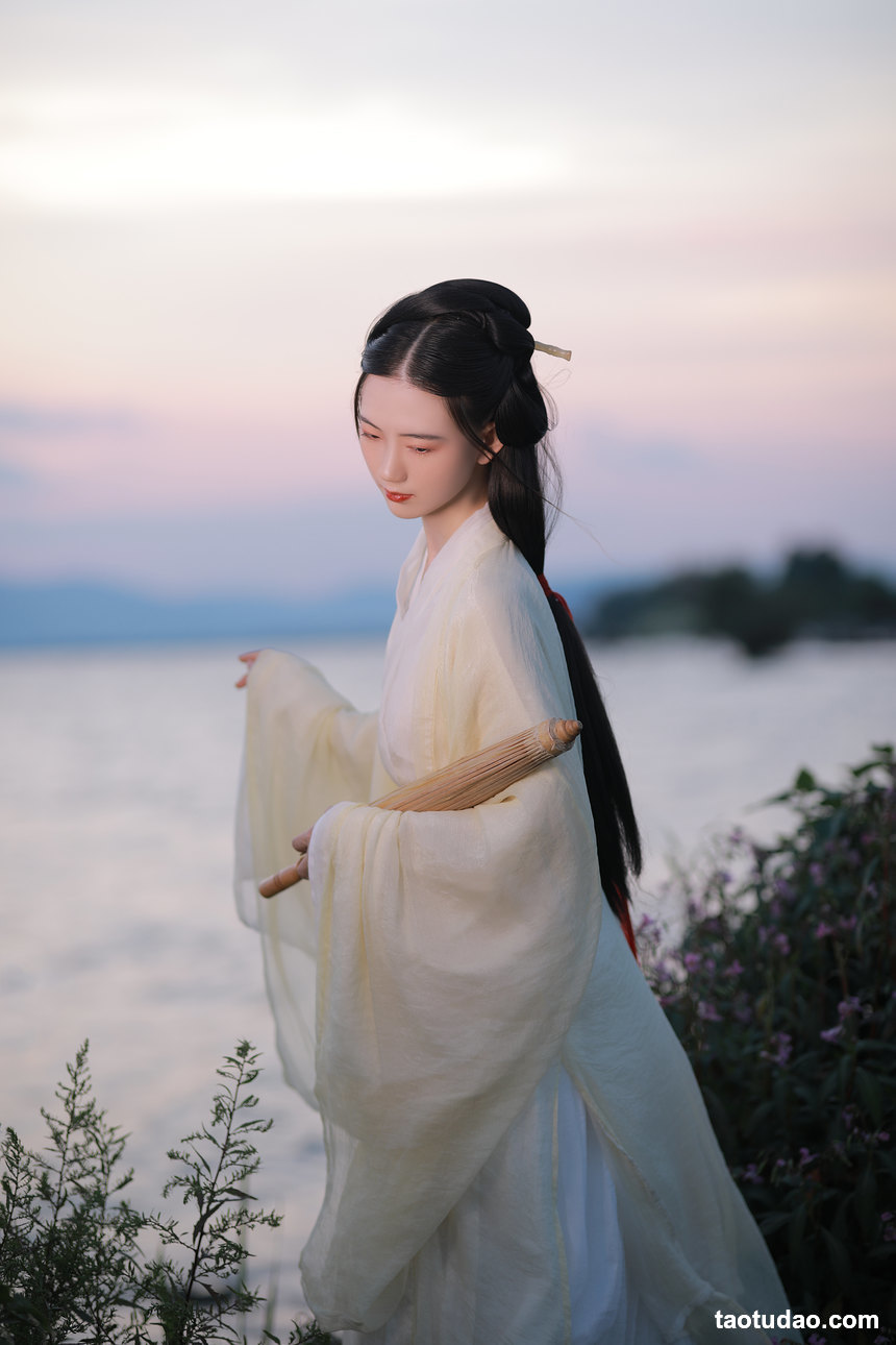 图片[4]-[YITUYU艺图语]2022.08.24 山月不知心底事 Z[29+1P／524MB]-绅士图