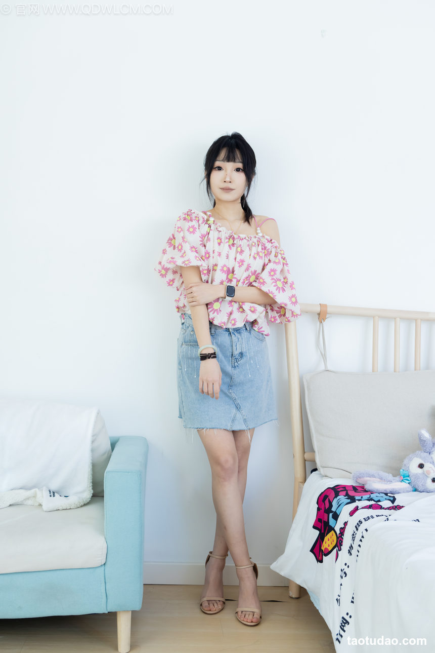 图片[4]-物恋传媒 NO.2240 嘟嘟-三双高跟鞋、薄肉丝（脚尖微加固款）、裸足、视频以超近景特写为主[155P-1V-6.29G]-绅士图