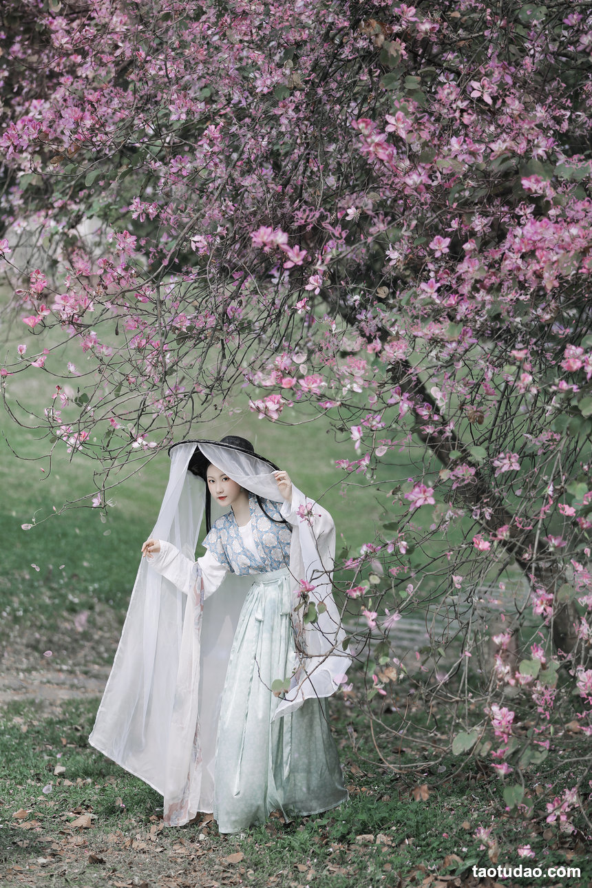 图片[4]-[YITUYU艺图语]2022.04.25 春庭暮 涵涵[19+1P／265MB]-绅士图