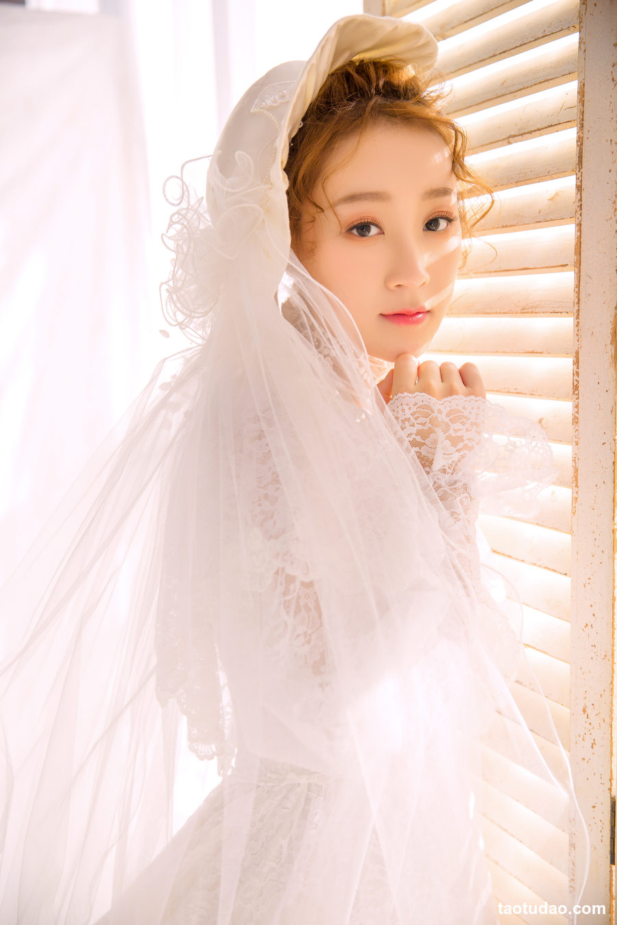 图片[3]-[YALAYI雅拉伊]2023.08.01 NO.1054 漠漠柔情[44+1P／462MB]-绅士图