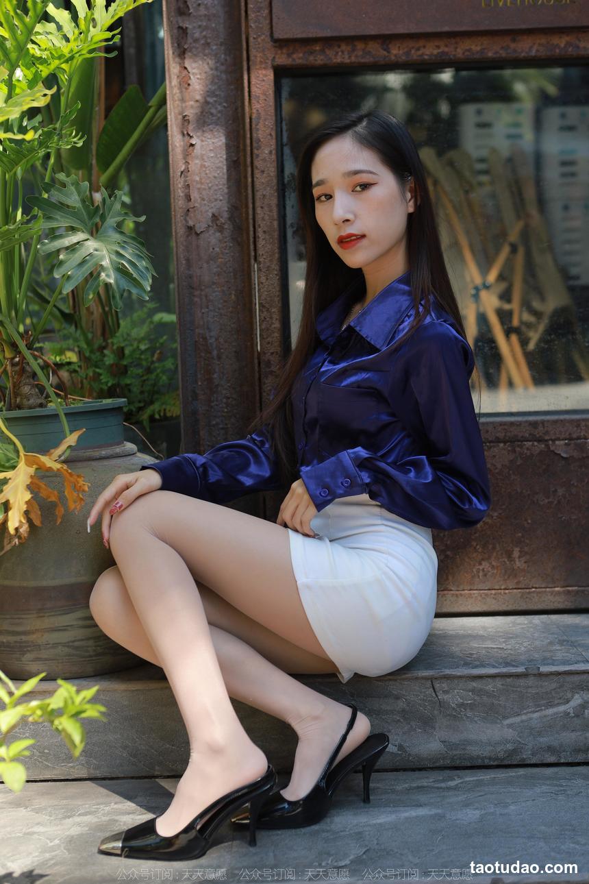 图片[2]-[IESS异思趣向] 2022.11.06 丝享家 1260 美子《白裙街拍》[89P-102.9M]-绅士图