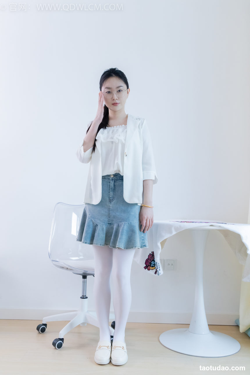 图片[3]-物恋传媒 NO.2246 美兔-皮鞋、厚白丝、皮筋绑脚老头乐挠脚剧情[151P-1V-4.33G]-绅士图