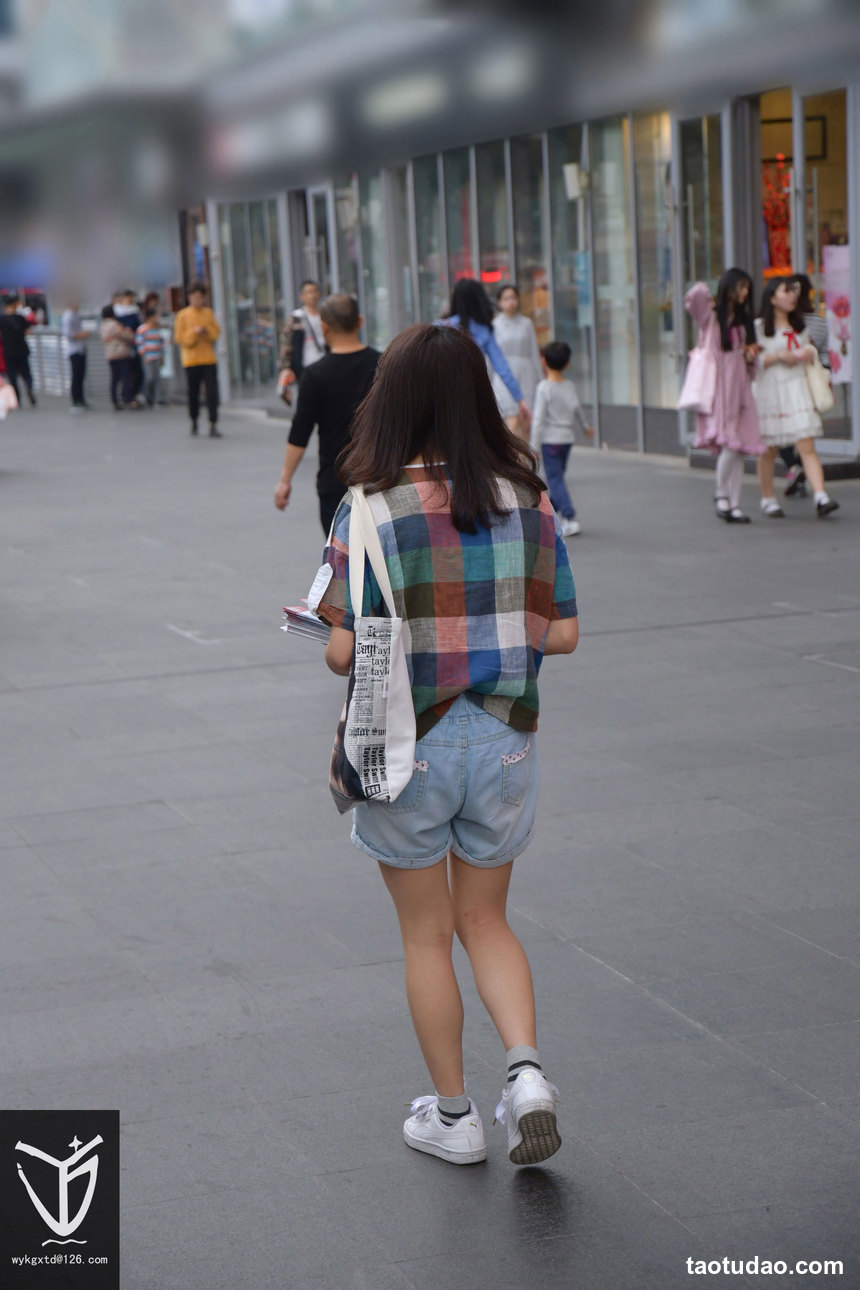 图片[3]-[YJ街拍]007 王の楼道 传单妹的逆袭！[81P-72MB]-绅士图