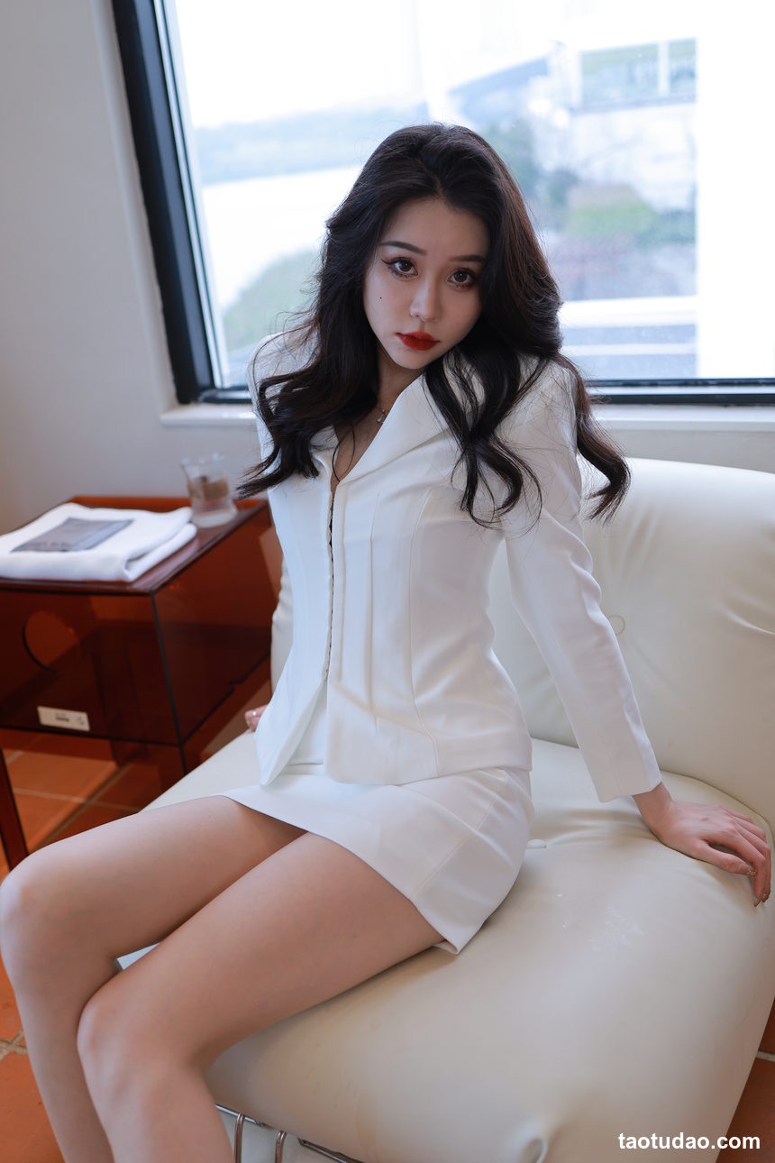 Sia不吃鱼 - 掩盖不了的性感 [97P+1V-3.2GB]-绅士图
