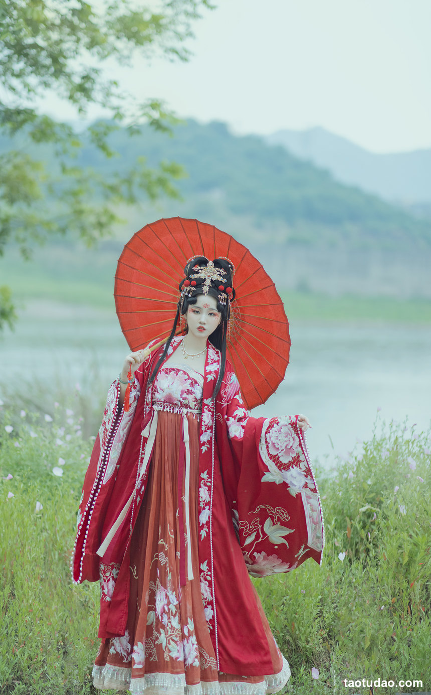 图片[2]-[YITUYU艺图语]2022.08.05 惊鸿一瞥 雨绵绵o[23+1P／272MB]-绅士图