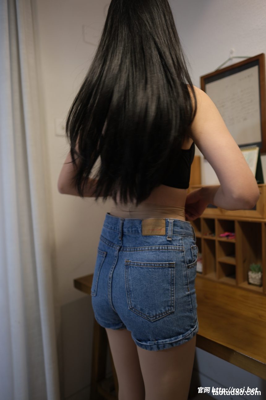 [ROSI写真]2024.12.29 NO.4773[56+1P／89MB]-绅士图