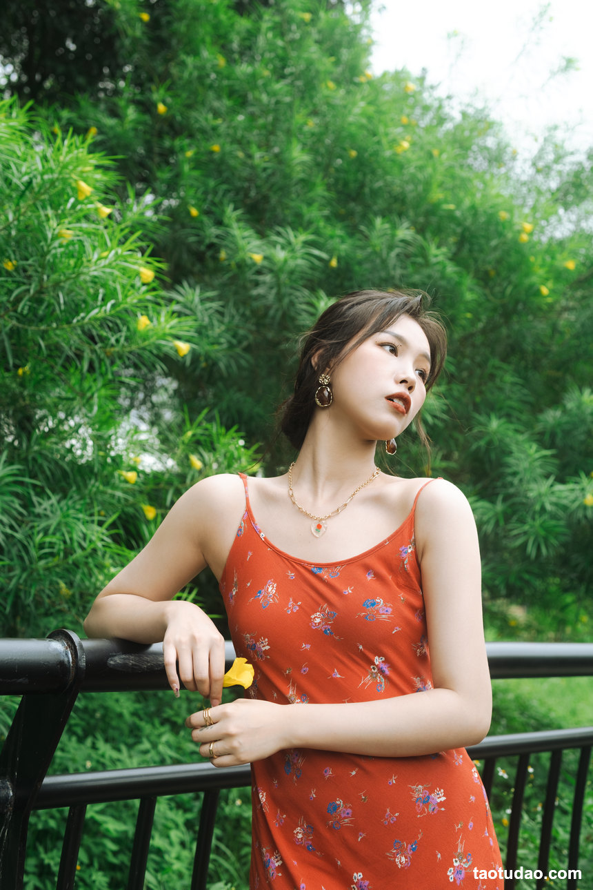 图片[2]-[YITUYU艺图语]2022.08.24 春风又绿江南岸 聪聪[27P／280MB]-绅士图