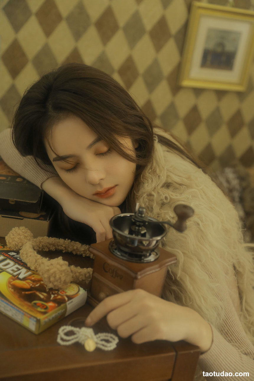 图片[2]-[YITUYU艺图语]2022.06.14 气息抖落 二次生命-[27+1P／139MB]-绅士图