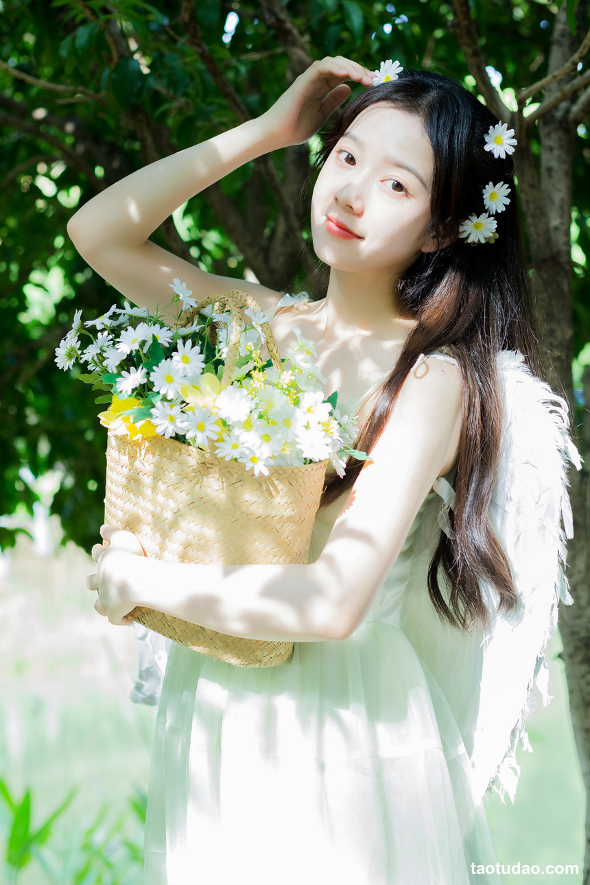 图片[2]-[YITUYU艺图语]2022.10.03 夏末的精灵 戈曼妮Nini[32+1P／314MB]-绅士图