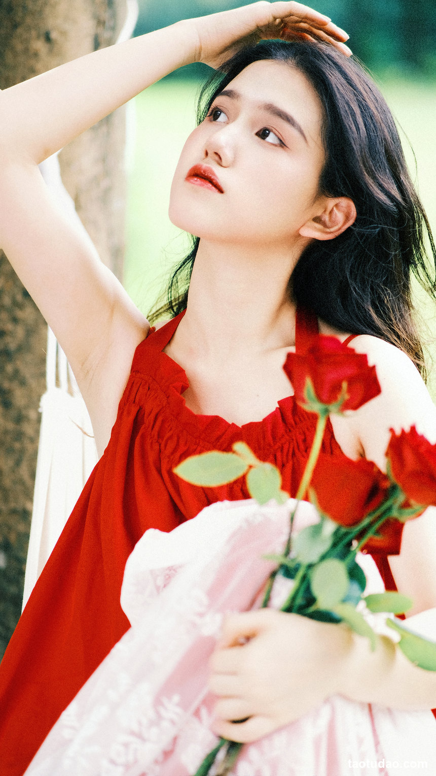 图片[2]-[YITUYU艺图语]2022.10.01 红玫瑰 一只捉捉[22+1P／323MB]-绅士图