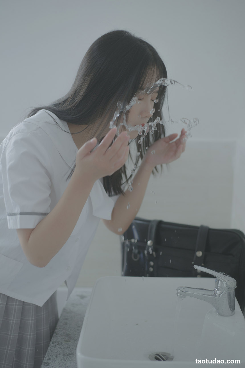 图片[3]-[YITUYU艺图语]2022.05.29 迷雾校园 紫卿[19+1P／105MB]-艺库