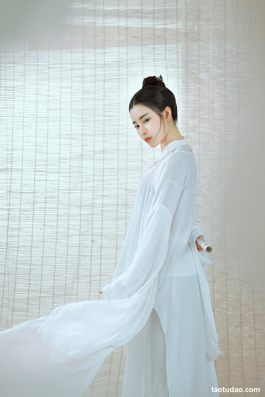 图片[2]-[YITUYU艺图语]2022.01.29 双玉隐 欣宝[18+1P／333MB]-绅士图