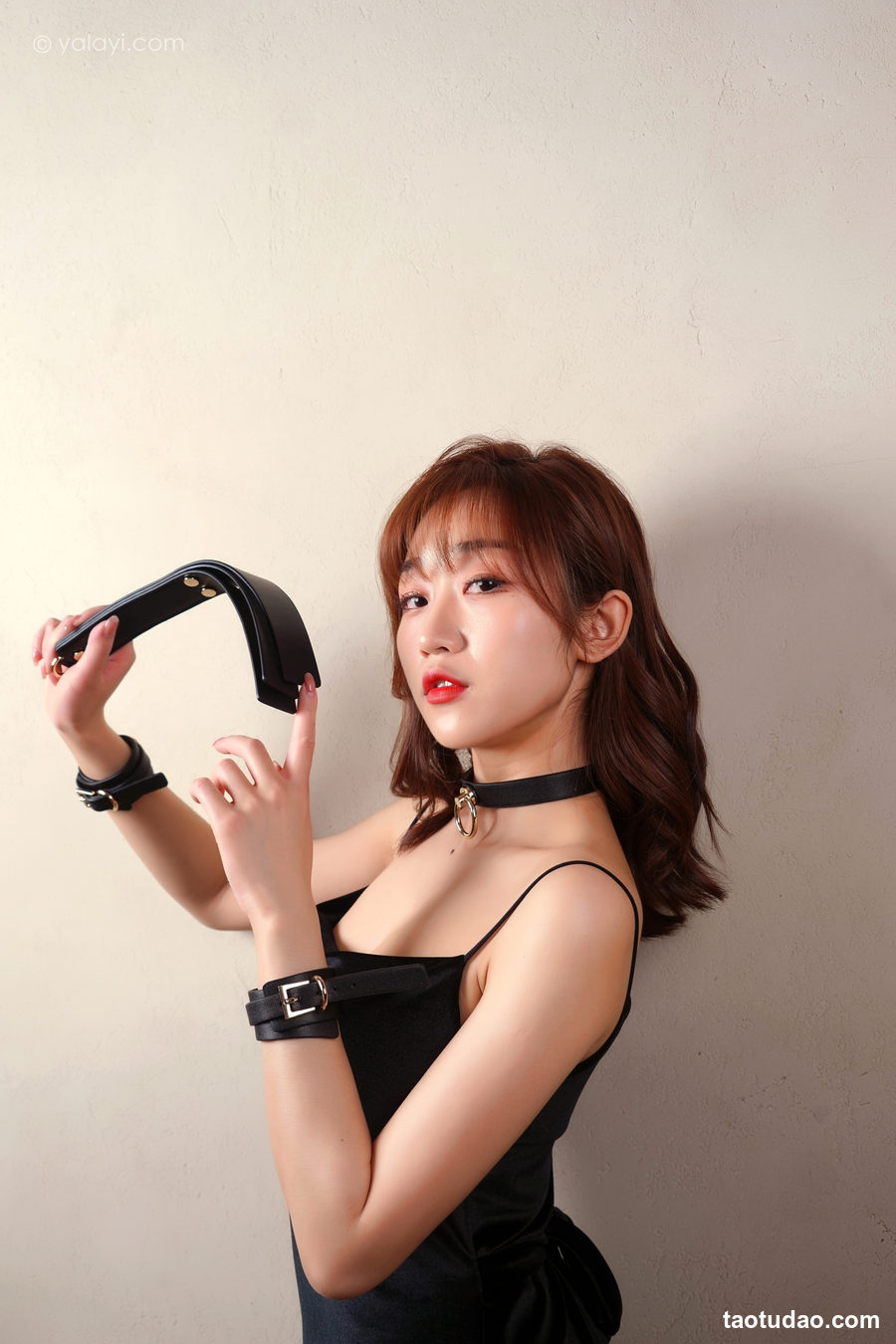 图片[4]-[YALAYI雅拉伊]2023.08.03 NO.1056 我的宠物 小颖[37+1P／406MB]-绅士图