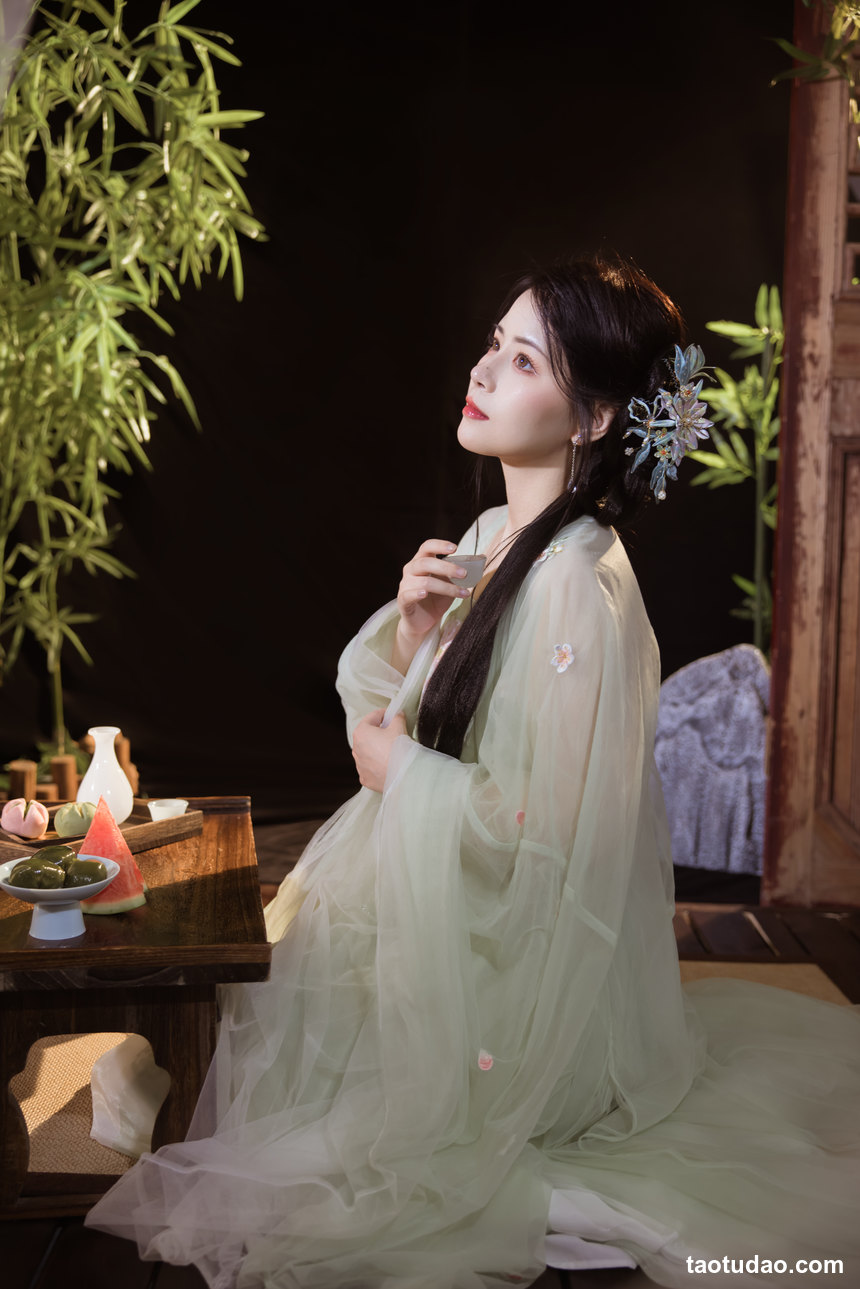 图片[3]-[YITUYU艺图语]2022.08.05 夏日庭院 公子不坏__[21+1P／310MB]-绅士图