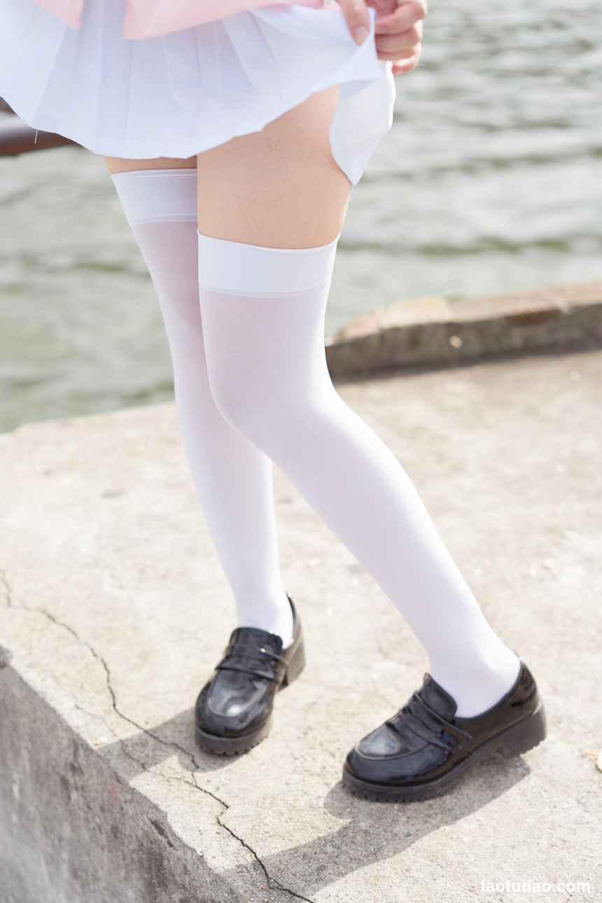 图片[3]-喵写真 VOL.010 湖边白丝萝莉 [66P-494MB]-绅士图