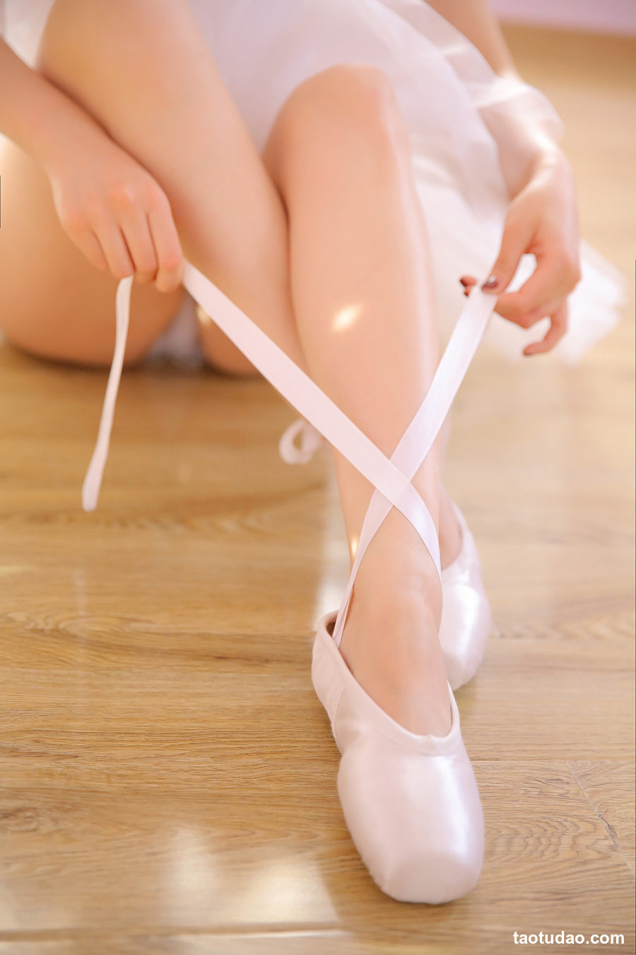 图片[3]-[YALAYI雅拉伊]2023.07.18 NO.1066 梦幻舞步[38+1P／186MB]-绅士图