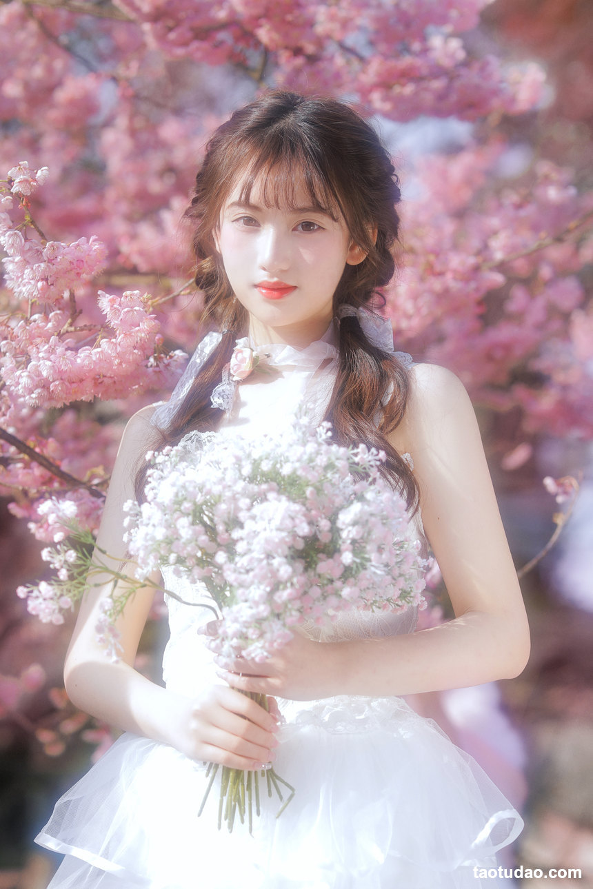 图片[4]-[YITUYU艺图语]2022.03.28 樱花限定 怡子yiii[20+1P／301MB]-绅士图