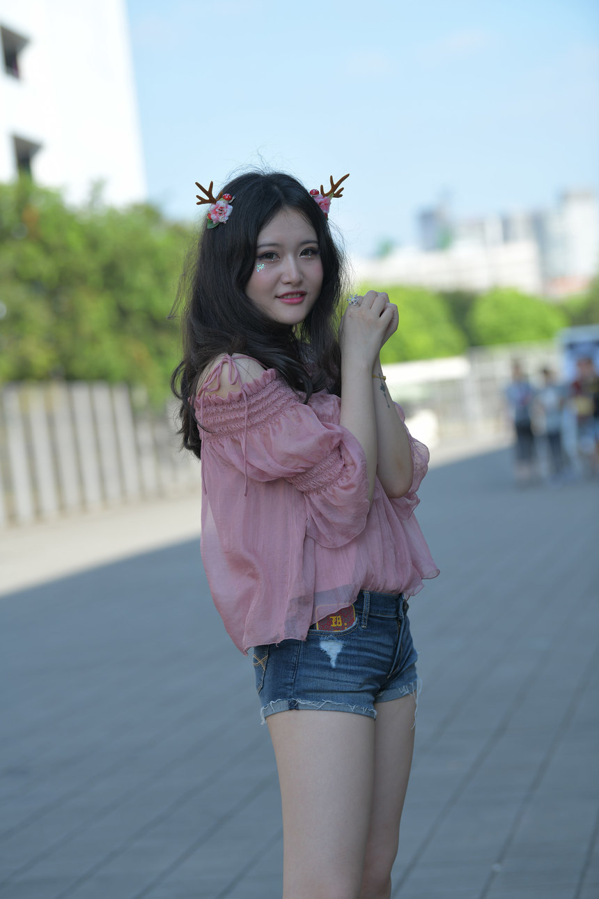 图片[3]-精选街拍作品 NO.0042 粉色衣服热裤可爱女孩高清原图[81P／75.8MB]-绅士图