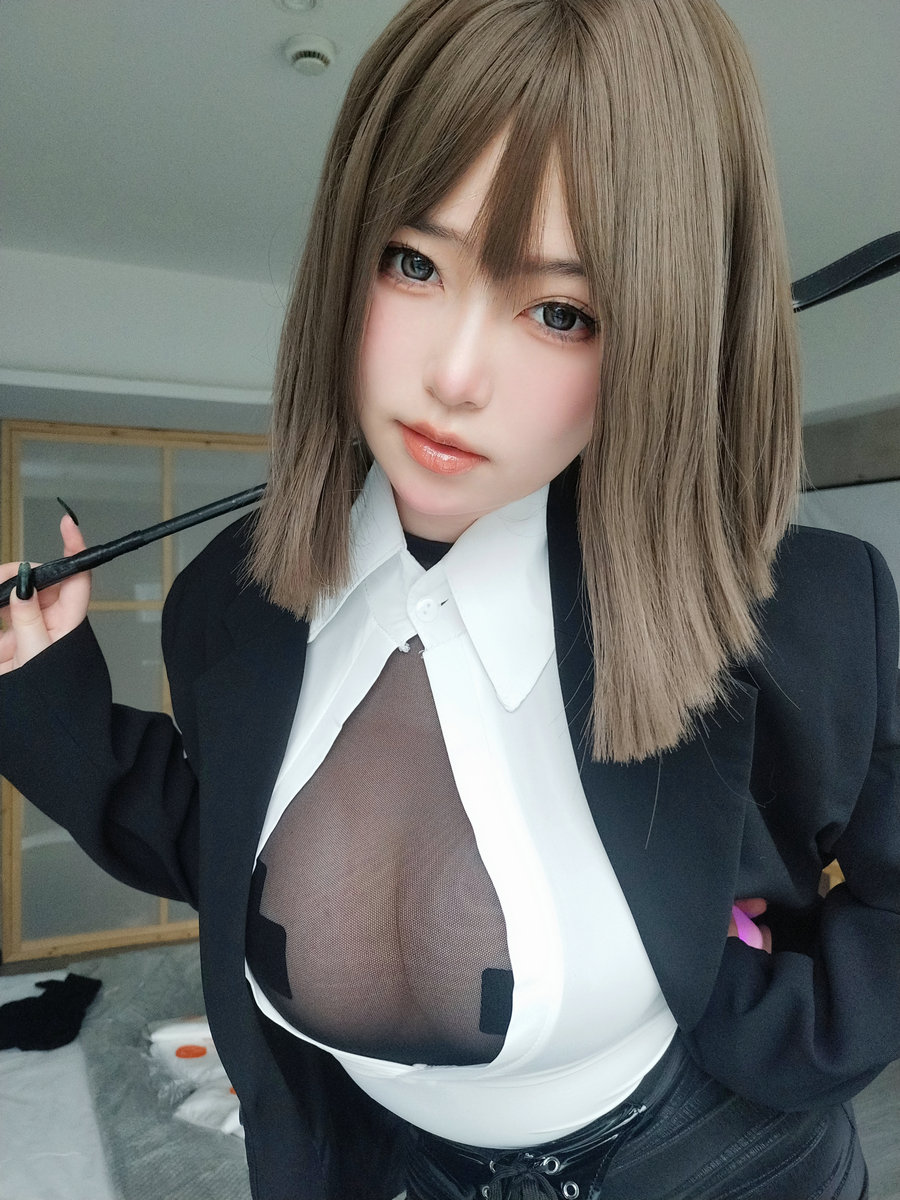 女主K – 大胆的秘书 / 107P5V-1.11GB / cos萌妹-绅士图