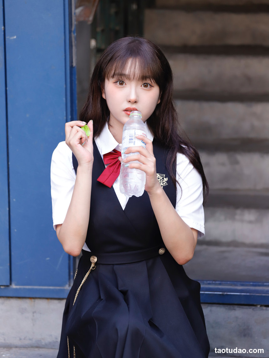 图片[2]-[YITUYU艺图语]2022.10.05 小时光 -炸鸡冰可乐-[20+1P／144MB]-绅士图