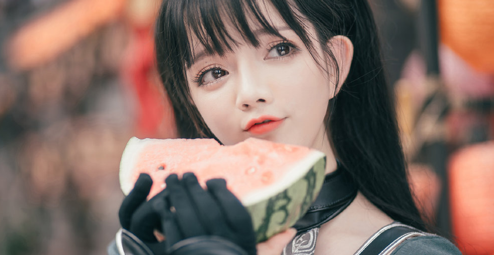 国服第一萝莉人气暴跌后转型拍戏?演技被嘲讽:哭的又假又难看