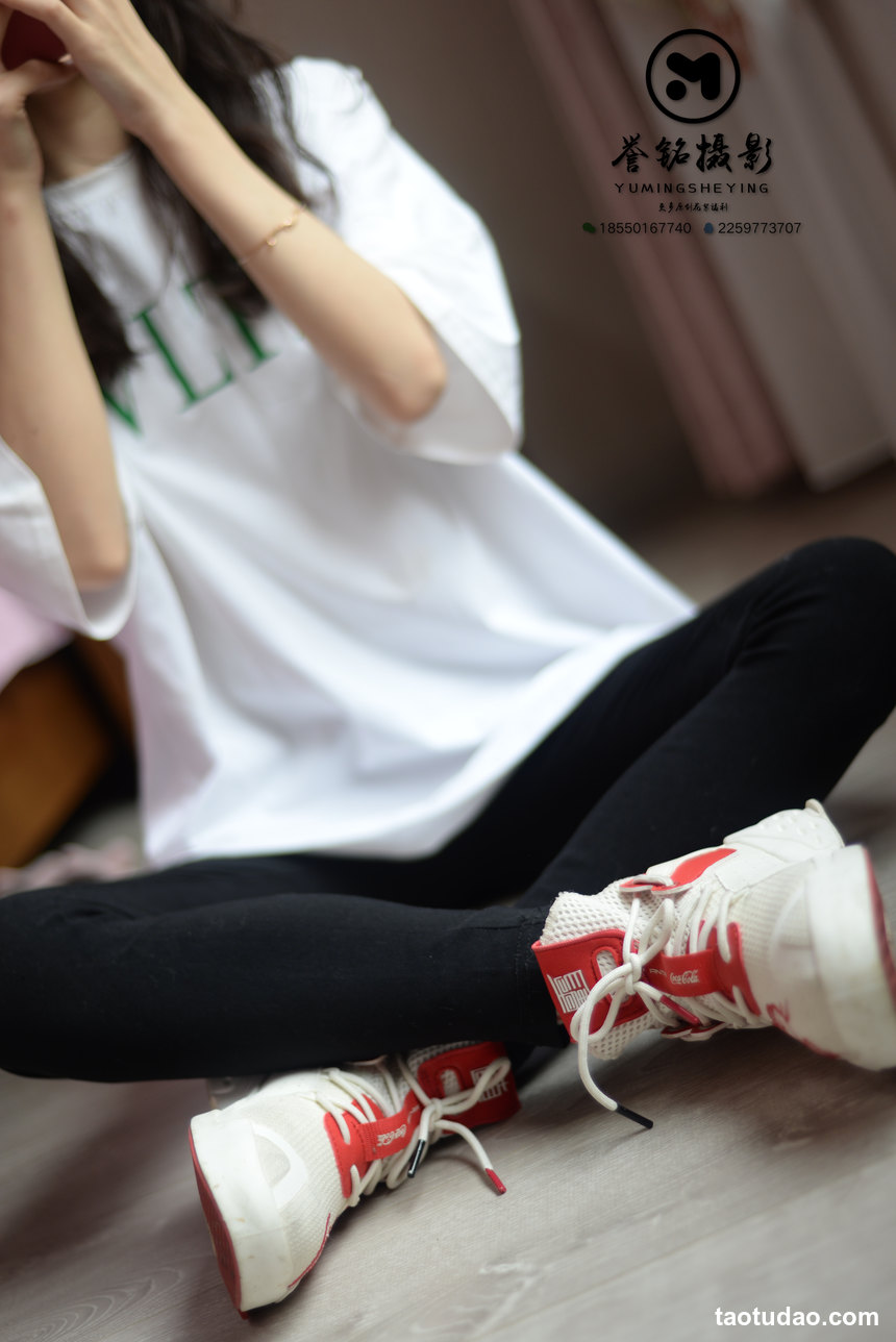 图片[2]-[誉铭传媒]袜足摄影 2020年《04.01 特约作品》[98P／585MB]-绅士图