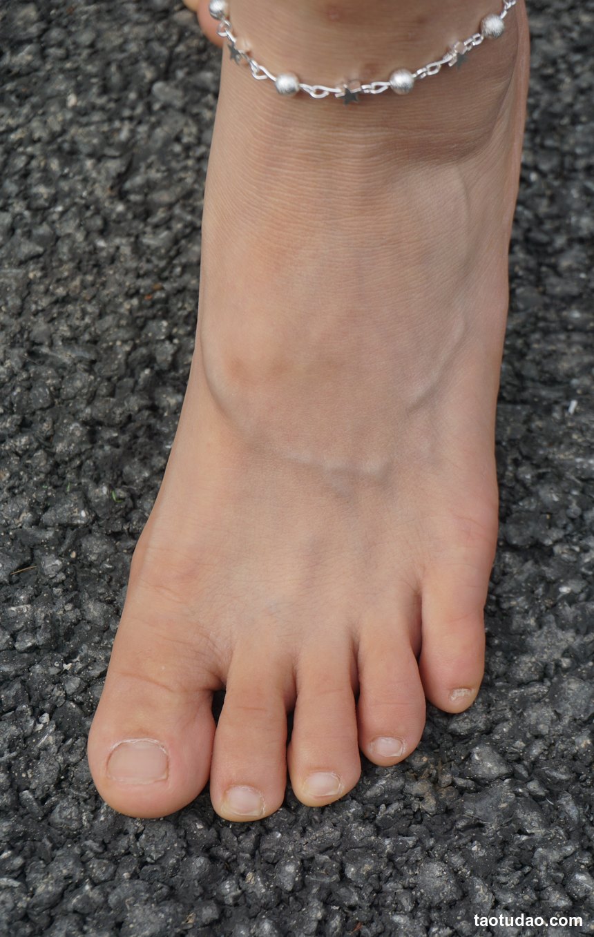 图片[3]-Pary摄影 NO.033 小红展示37码美脚[109P／553MB]-绅士图