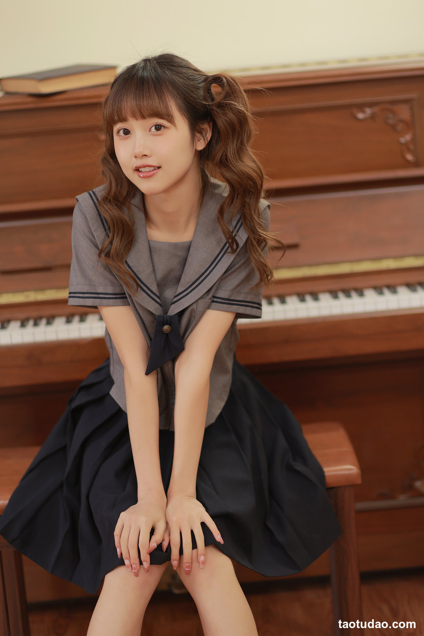 图片[2]-[YITUYU艺图语]2022.09.11 黑白琴键 -金鱼yu[21+1P／211MB]-绅士图