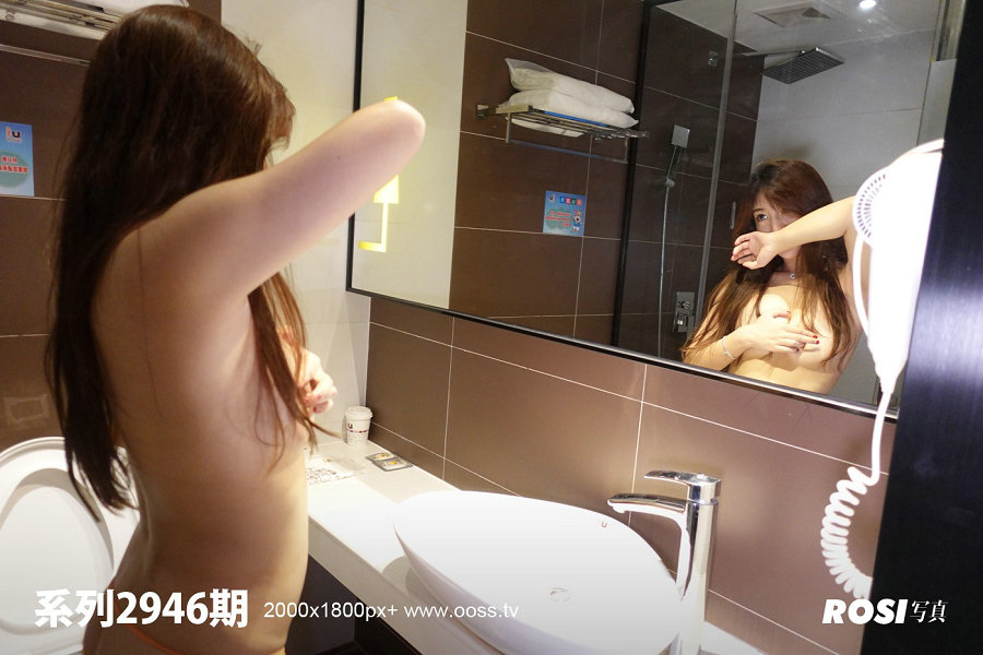/ ROSI写真 /2019.12.29 NO.2946 75P/67MB 丝袜丝足-绅士图